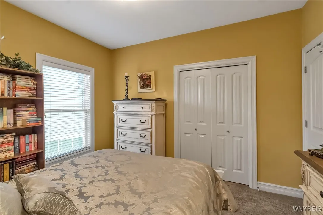 5654 Chatham Lane, Clarence, New York 14032, Clarence, New York 14032, 2 Bedrooms Bedrooms, 10 Rooms Rooms,2 BathroomsBathrooms,Residential,Closed,5654 Chatham Lane, Clarence, New York 14032,0,B1570538