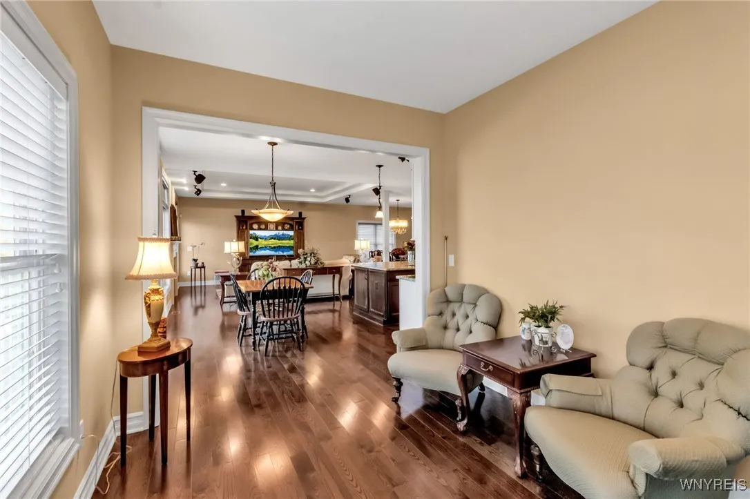 5654 Chatham Lane, Clarence, New York 14032, Clarence, New York 14032, 2 Bedrooms Bedrooms, 10 Rooms Rooms,2 BathroomsBathrooms,Residential,Closed,5654 Chatham Lane, Clarence, New York 14032,0,B1570538