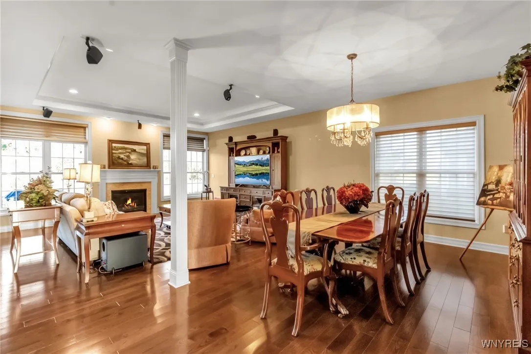 5654 Chatham Lane, Clarence, New York 14032, Clarence, New York 14032, 2 Bedrooms Bedrooms, 10 Rooms Rooms,2 BathroomsBathrooms,Residential,Closed,5654 Chatham Lane, Clarence, New York 14032,0,B1570538