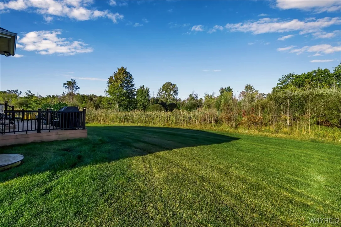 5654 Chatham Lane, Clarence, New York 14032, Clarence, New York 14032, 2 Bedrooms Bedrooms, 10 Rooms Rooms,2 BathroomsBathrooms,Residential,Closed,5654 Chatham Lane, Clarence, New York 14032,0,B1570538