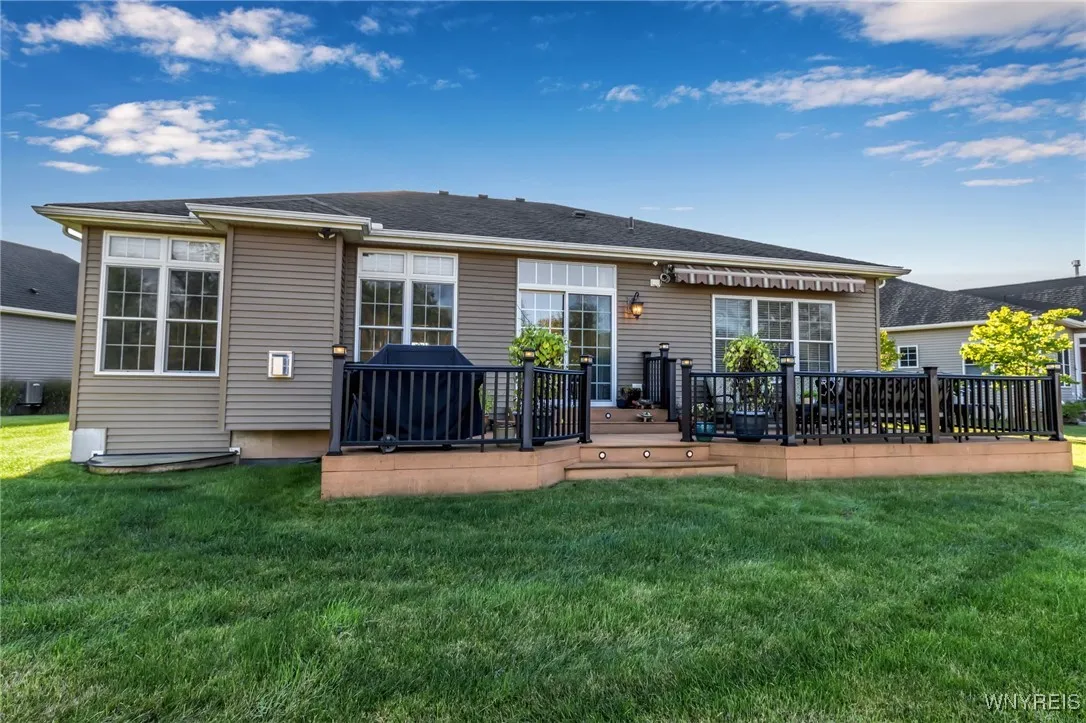5654 Chatham Lane, Clarence, New York 14032, Clarence, New York 14032, 2 Bedrooms Bedrooms, 10 Rooms Rooms,2 BathroomsBathrooms,Residential,Closed,5654 Chatham Lane, Clarence, New York 14032,0,B1570538
