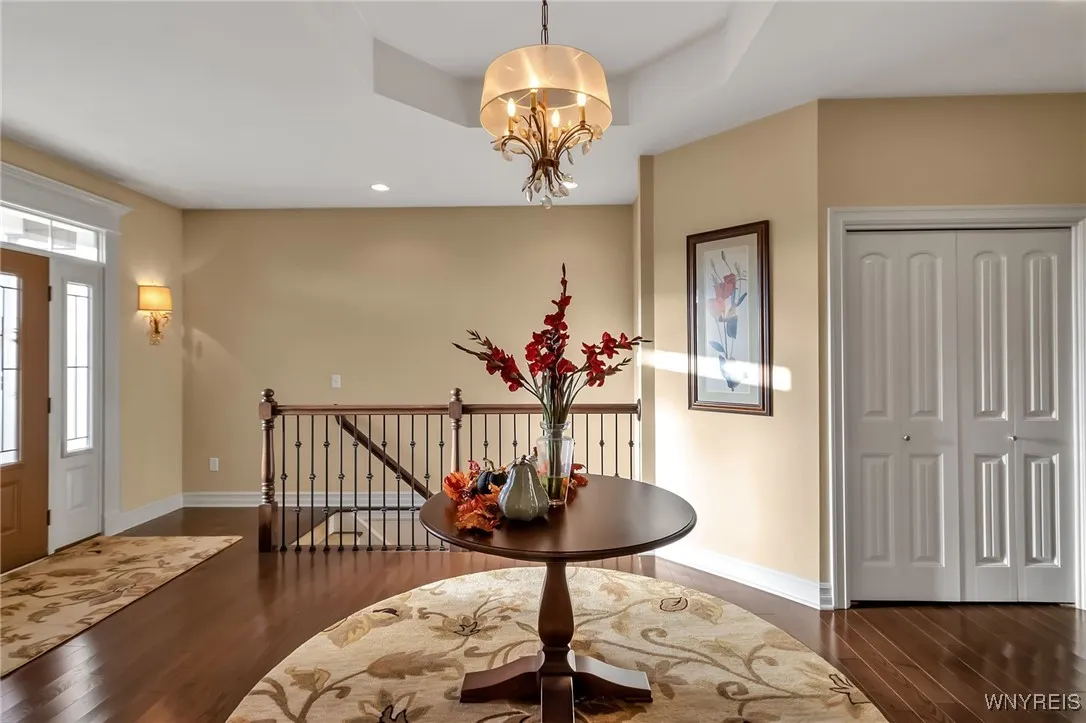 5654 Chatham Lane, Clarence, New York 14032, Clarence, New York 14032, 2 Bedrooms Bedrooms, 10 Rooms Rooms,2 BathroomsBathrooms,Residential,Closed,5654 Chatham Lane, Clarence, New York 14032,0,B1570538
