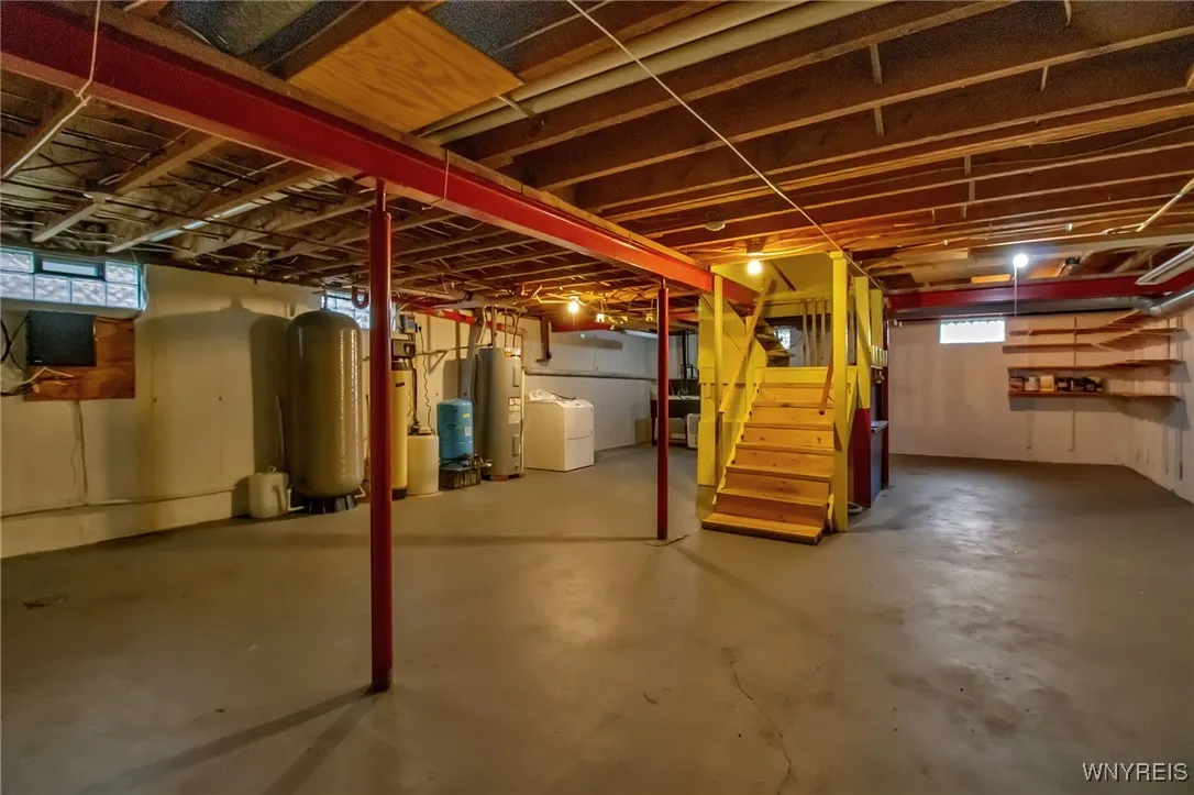 6100 Newton Road, Orchard Park, New York 14127, Orchard Park, New York 14127, 3 Bedrooms Bedrooms, 7 Rooms Rooms,2 BathroomsBathrooms,Residential,Closed,6100 Newton Road, Orchard Park, New York 14127,0,B1570790