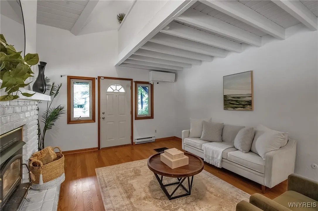 6100 Newton Road, Orchard Park, New York 14127, Orchard Park, New York 14127, 3 Bedrooms Bedrooms, 7 Rooms Rooms,2 BathroomsBathrooms,Residential,Closed,6100 Newton Road, Orchard Park, New York 14127,0,B1570790