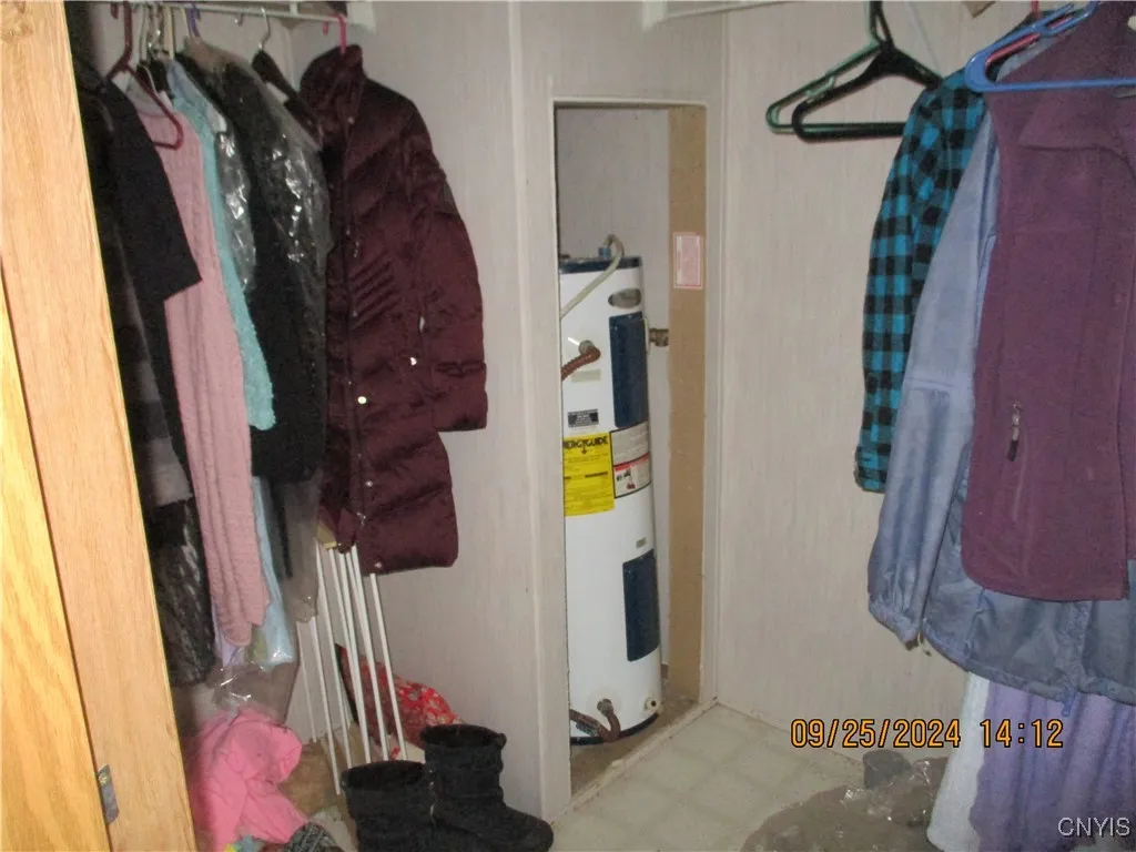 Primary Closet-Water Heater