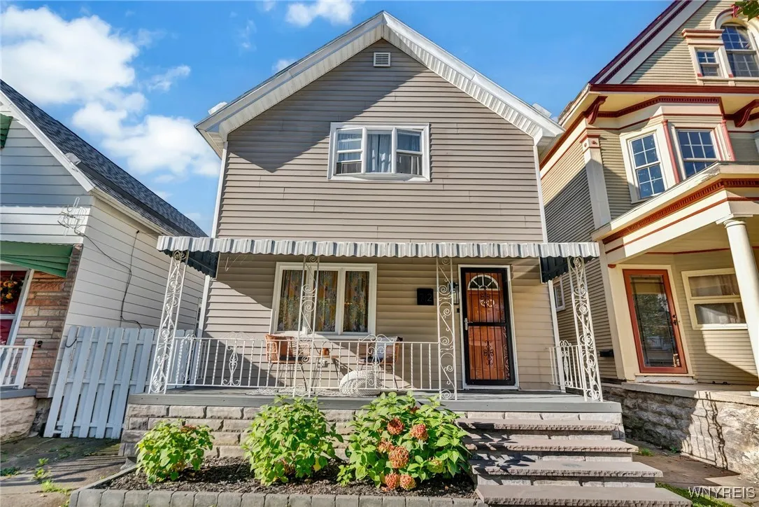 712 Prospect Avenue, Buffalo, New York 14213, Buffalo, New York 14213, 3 Bedrooms Bedrooms, 11 Rooms Rooms,2 BathroomsBathrooms,Residential,Closed,712 Prospect Avenue, Buffalo, New York 14213,0,B1570739