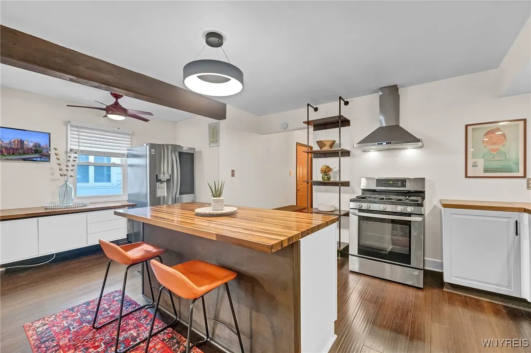 712 Prospect Avenue, Buffalo, New York 14213, Buffalo, New York 14213, 3 Bedrooms Bedrooms, 11 Rooms Rooms,2 BathroomsBathrooms,Residential,Closed,712 Prospect Avenue, Buffalo, New York 14213,0,B1570739