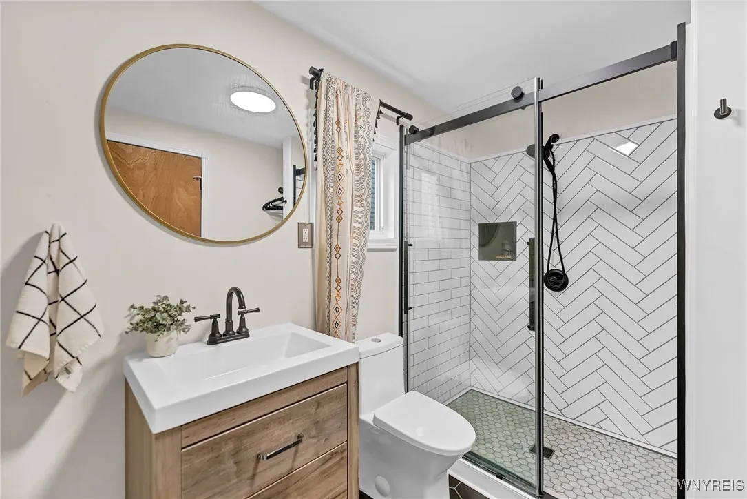 First floor full bath