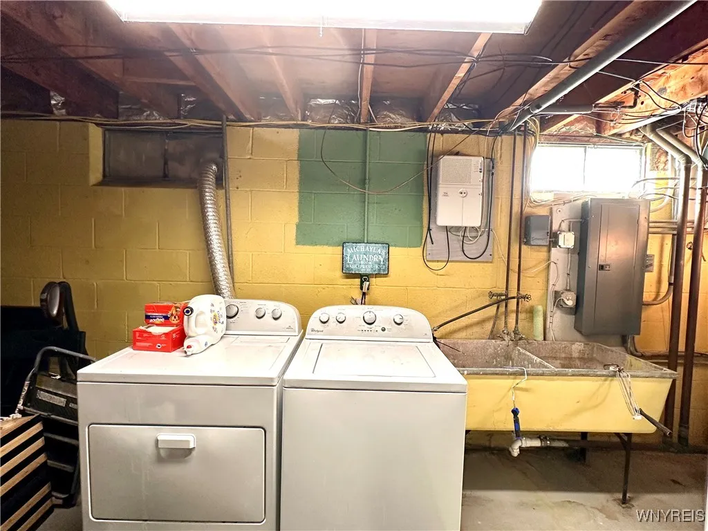 basement laundry