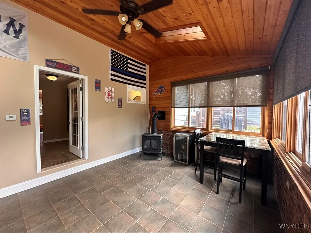 224 Carriage Park, West Seneca, New York 14224, West Seneca, New York 14224, 3 Bedrooms Bedrooms, 8 Rooms Rooms,1 BathroomBathrooms,Residential,Closed,224 Carriage Park, West Seneca, New York 14224,0,B1570594