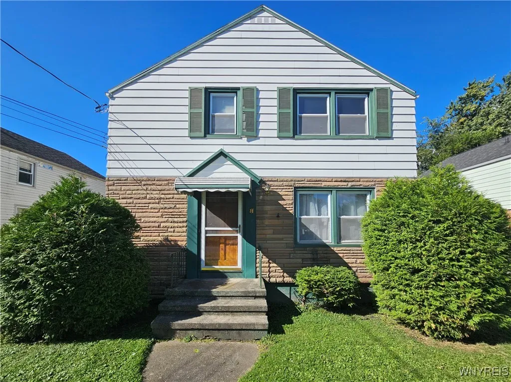8 Folger Street, Buffalo, New York 14220, Buffalo, New York 14220, 4 Bedrooms Bedrooms, ,2 BathroomsBathrooms,Residential,Closed,8 Folger Street, Buffalo, New York 14220,0,B1570348