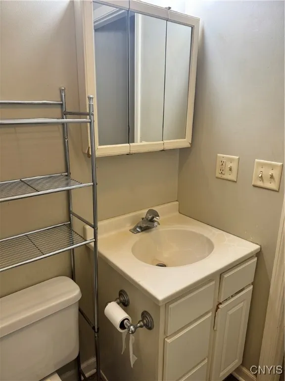 161 Houston Avenue, Syracuse, New York 13210, Syracuse, New York 13210, 4 Bedrooms Bedrooms, 6 Rooms Rooms,3 BathroomsBathrooms,Residential,Closed,161 Houston Avenue, Syracuse, New York 13210,0,S1571146