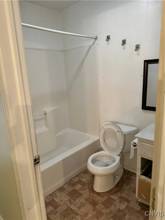 161 Houston Avenue, Syracuse, New York 13210, Syracuse, New York 13210, 4 Bedrooms Bedrooms, 6 Rooms Rooms,3 BathroomsBathrooms,Residential,Closed,161 Houston Avenue, Syracuse, New York 13210,0,S1571146