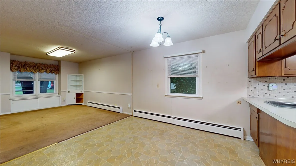 5618 East River Road, Grand Island, New York 14072, Grand Island, New York 14072, 5 Bedrooms Bedrooms, 9 Rooms Rooms,2 BathroomsBathrooms,Residential,Closed,5618 East River Road, Grand Island, New York 14072,0,B1570907