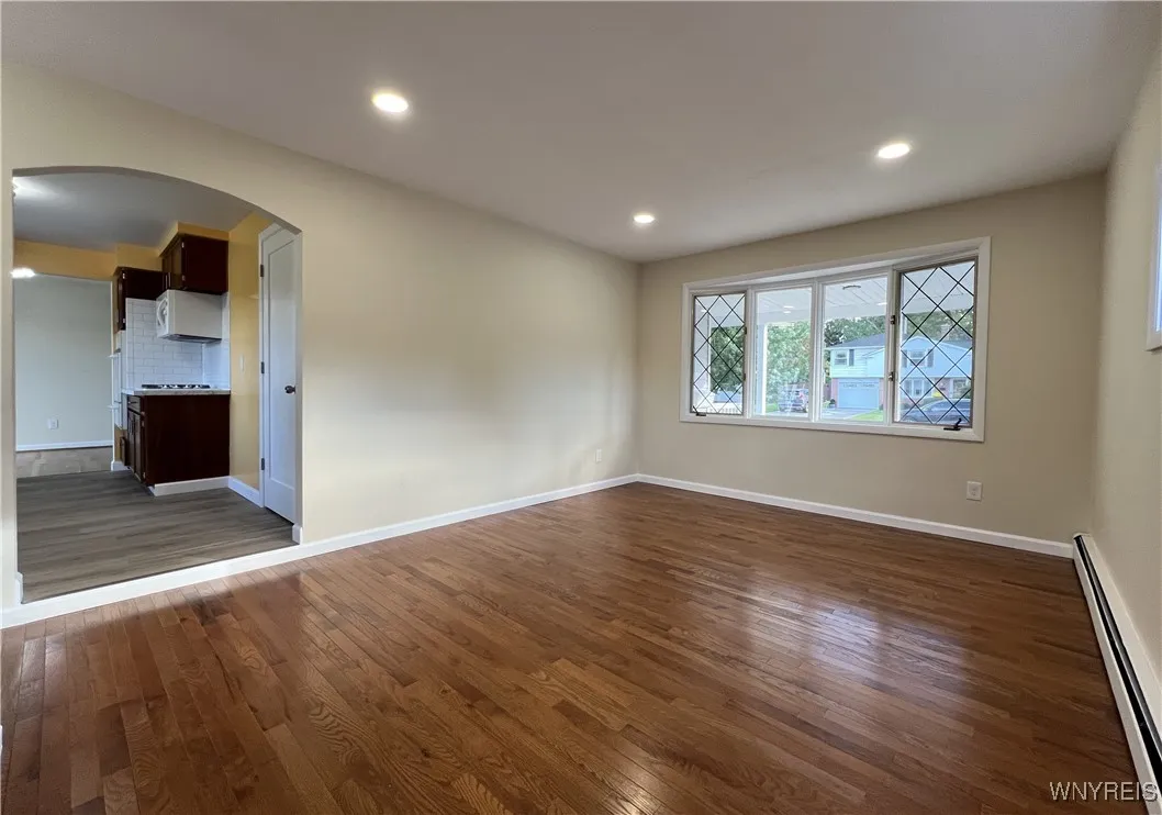 64 Sweet Briar Road, Tonawanda-town, New York 1415, Tonawanda, New York 14150, 3 Bedrooms Bedrooms, 8 Rooms Rooms,2 BathroomsBathrooms,Residential,Closed,64 Sweet Briar Road, Tonawanda-town, New York 1415,0,B1571151