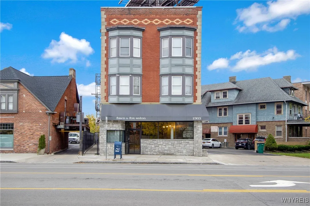 1363 Delaware Avenue, Buffalo, New York 14209, Buffalo, New York 14209, ,Commercial Sale,Closed,1363 Delaware Avenue, Buffalo, New York 14209,0,B1569495