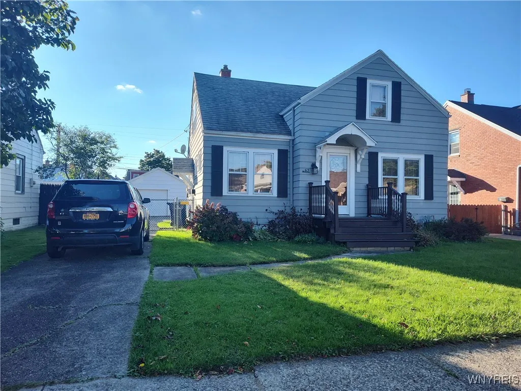 62 Pierce Street, Buffalo, New York 14206, Buffalo, New York 14206, 3 Bedrooms Bedrooms, 6 Rooms Rooms,1 BathroomBathrooms,Residential,Closed,62 Pierce Street, Buffalo, New York 14206,0,B1571272
