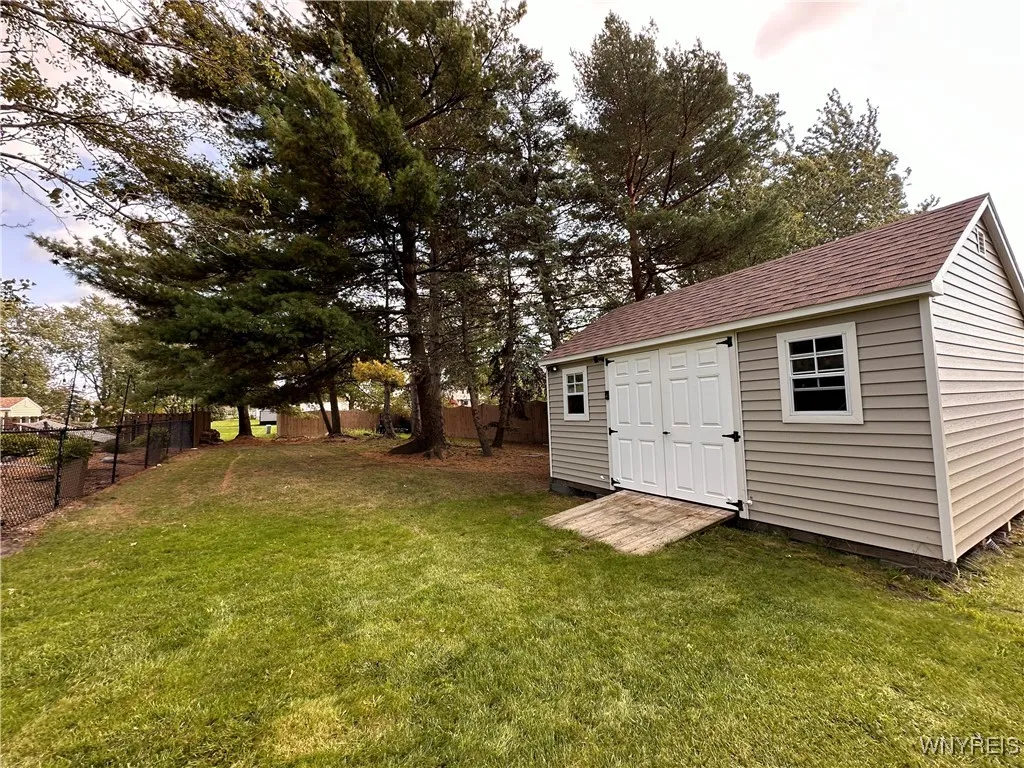 Newer shed