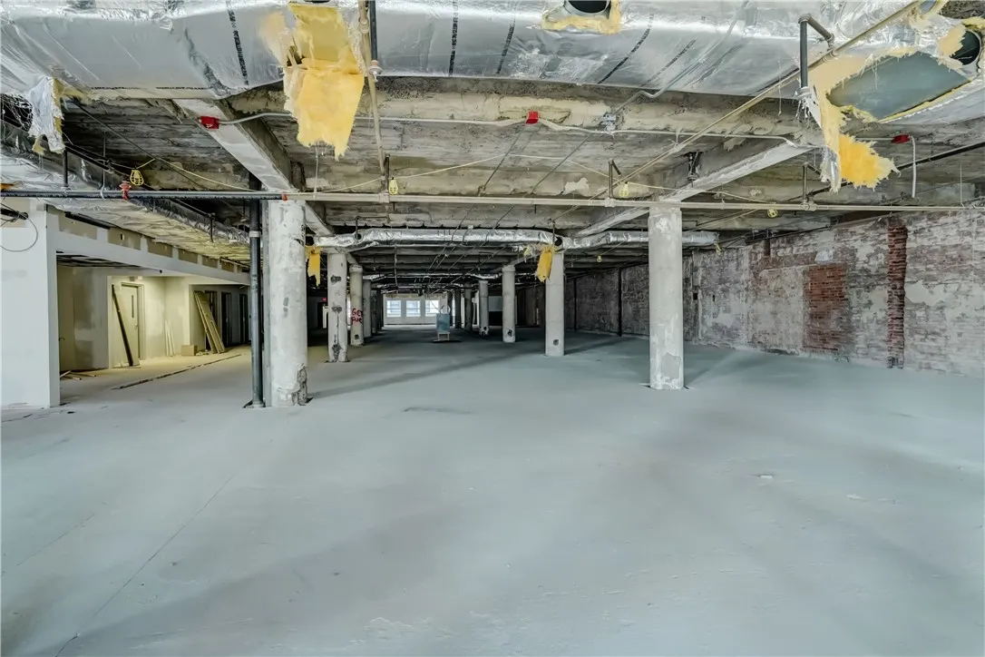 140 East Main Street, Rochester, New York 14604, Rochester, New York 14604, ,Commercial Sale,For Sale,140 East Main Street, Rochester, New York 14604,0,R1570030
