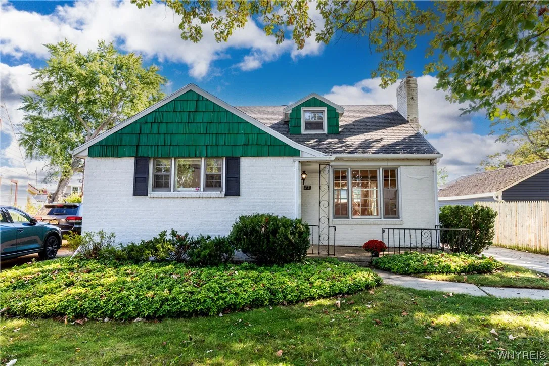 13 Summerwood Court, Tonawanda-town, New York 1422, Tonawanda, New York 14223, 4 Bedrooms Bedrooms, 7 Rooms Rooms,2 BathroomsBathrooms,Residential,Closed,13 Summerwood Court, Tonawanda-town, New York 1422,0,B1571797
