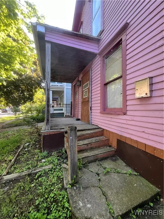367 Hudson Street, Buffalo, New York 14201, Buffalo, New York 14201, 4 Bedrooms Bedrooms, 10 Rooms Rooms,1 BathroomBathrooms,Residential,Closed,367 Hudson Street, Buffalo, New York 14201,0,B1571986