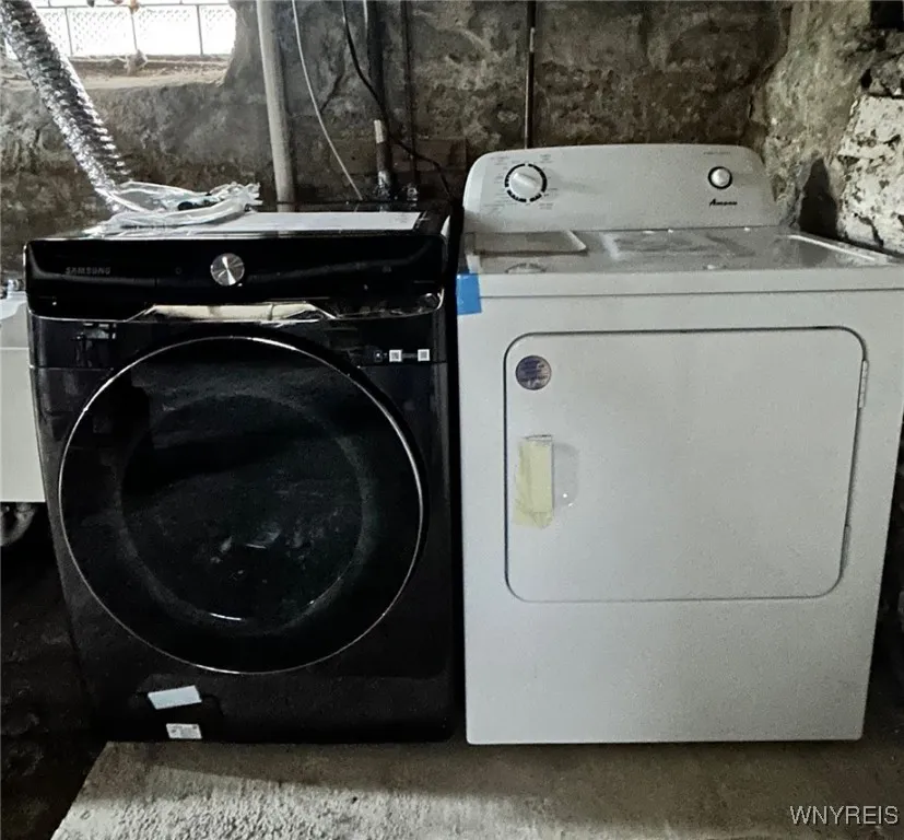 130 Massachusetts Avenue Lower, Buffalo, New York, Buffalo, New York 14213, 2 Bedrooms Bedrooms, 7 Rooms Rooms,1 BathroomBathrooms,Residential Lease,Closed,130 Massachusetts Avenue Lower, Buffalo, New York ,0,B1571766