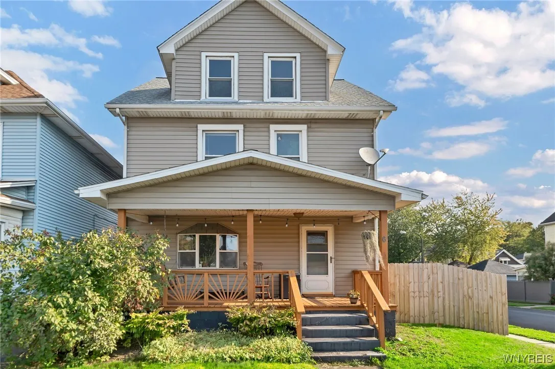 6 Tuscarora Road, Buffalo, New York 14220, Buffalo, New York 14220, 4 Bedrooms Bedrooms, 7 Rooms Rooms,1 BathroomBathrooms,Residential,Closed,6 Tuscarora Road, Buffalo, New York 14220,0,B1572093