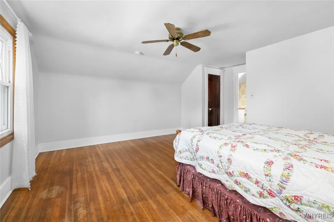 136 Tuscarora Road, Buffalo, New York 14220, Buffalo, New York 14220, 3 Bedrooms Bedrooms, 7 Rooms Rooms,1 BathroomBathrooms,Residential,Closed,136 Tuscarora Road, Buffalo, New York 14220,0,B1571672