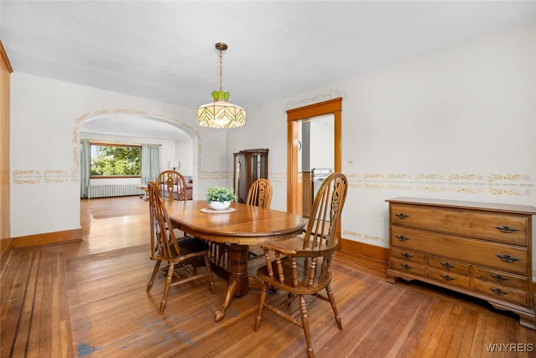 136 Tuscarora Road, Buffalo, New York 14220, Buffalo, New York 14220, 3 Bedrooms Bedrooms, 7 Rooms Rooms,1 BathroomBathrooms,Residential,Closed,136 Tuscarora Road, Buffalo, New York 14220,0,B1571672