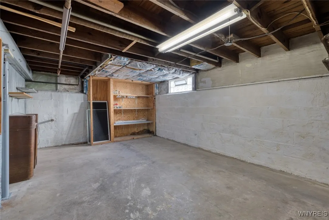 136 Tuscarora Road, Buffalo, New York 14220, Buffalo, New York 14220, 3 Bedrooms Bedrooms, 7 Rooms Rooms,1 BathroomBathrooms,Residential,Closed,136 Tuscarora Road, Buffalo, New York 14220,0,B1571672