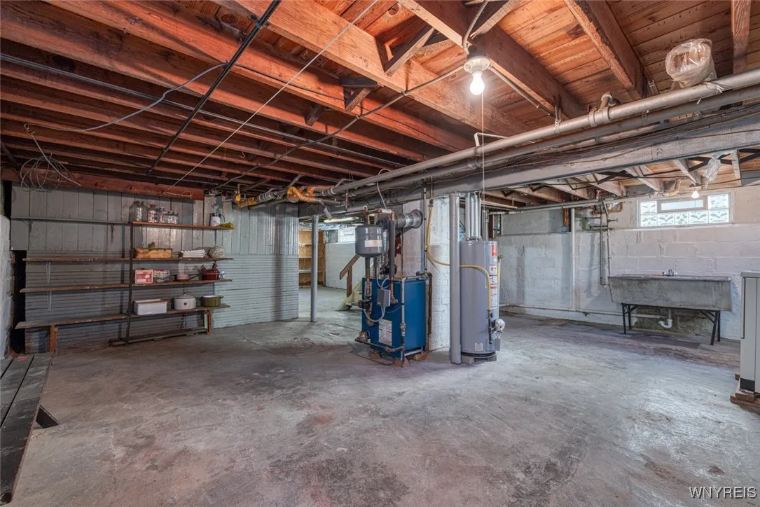 136 Tuscarora Road, Buffalo, New York 14220, Buffalo, New York 14220, 3 Bedrooms Bedrooms, 7 Rooms Rooms,1 BathroomBathrooms,Residential,Closed,136 Tuscarora Road, Buffalo, New York 14220,0,B1571672