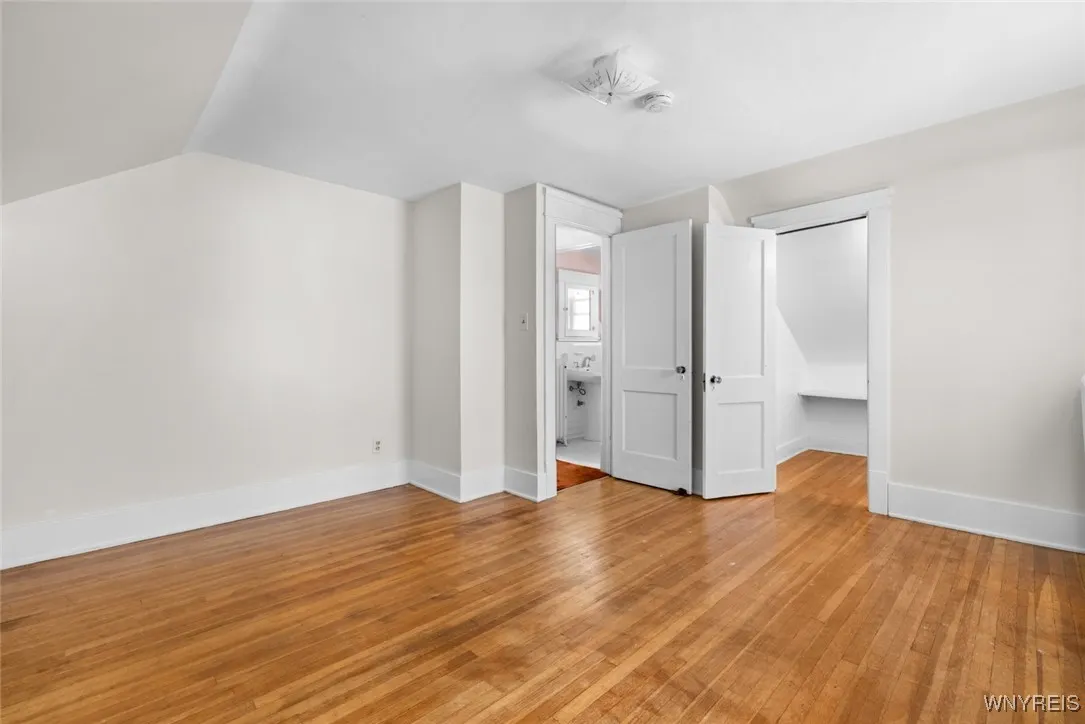 136 Tuscarora Road, Buffalo, New York 14220, Buffalo, New York 14220, 3 Bedrooms Bedrooms, 7 Rooms Rooms,1 BathroomBathrooms,Residential,Closed,136 Tuscarora Road, Buffalo, New York 14220,0,B1571672