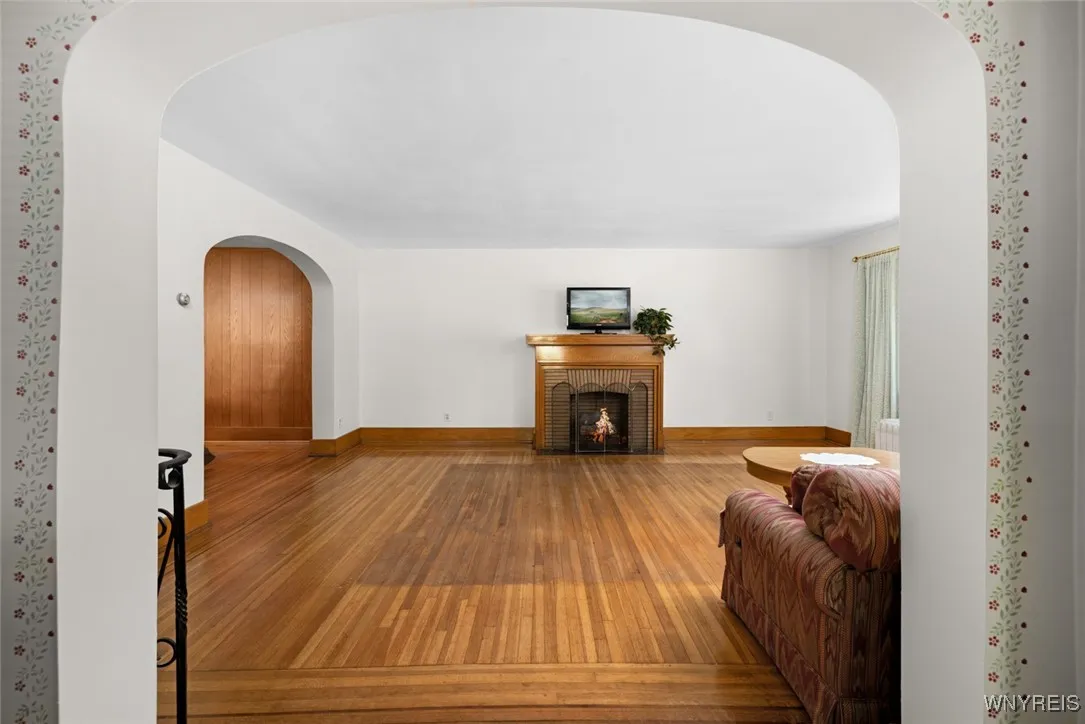 136 Tuscarora Road, Buffalo, New York 14220, Buffalo, New York 14220, 3 Bedrooms Bedrooms, 7 Rooms Rooms,1 BathroomBathrooms,Residential,Closed,136 Tuscarora Road, Buffalo, New York 14220,0,B1571672