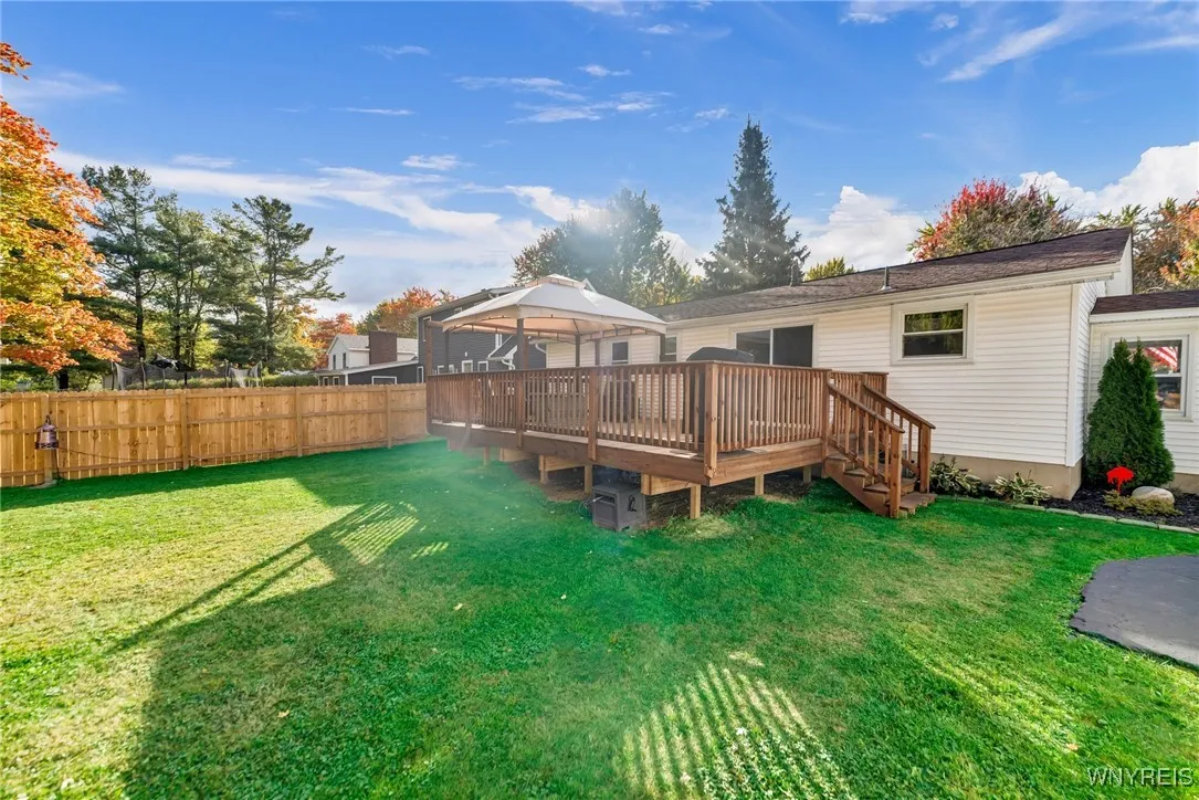3928 Monroe Avenue, Hamburg, New York 14075, Hamburg, New York 14075, 3 Bedrooms Bedrooms, 6 Rooms Rooms,1 BathroomBathrooms,Residential,Closed,3928 Monroe Avenue, Hamburg, New York 14075,0,B1572066