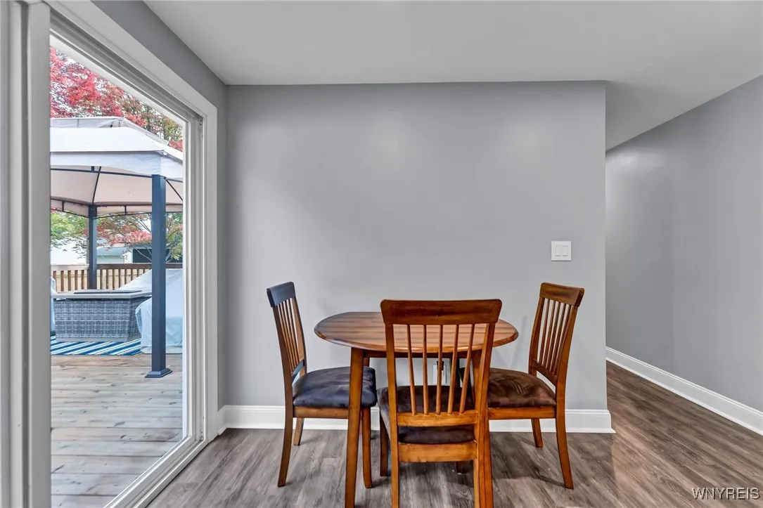 3928 Monroe Avenue, Hamburg, New York 14075, Hamburg, New York 14075, 3 Bedrooms Bedrooms, 6 Rooms Rooms,1 BathroomBathrooms,Residential,Closed,3928 Monroe Avenue, Hamburg, New York 14075,0,B1572066