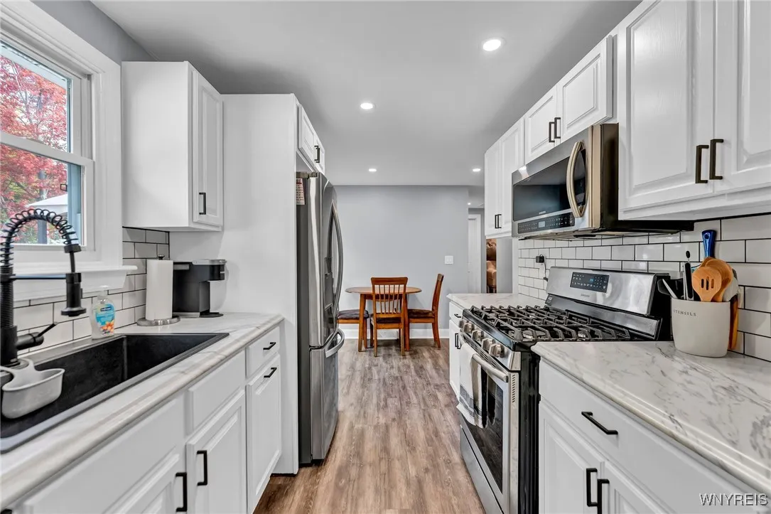 3928 Monroe Avenue, Hamburg, New York 14075, Hamburg, New York 14075, 3 Bedrooms Bedrooms, 6 Rooms Rooms,1 BathroomBathrooms,Residential,Closed,3928 Monroe Avenue, Hamburg, New York 14075,0,B1572066