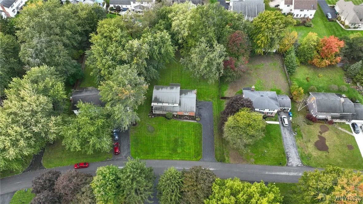 5114 Willowbrook Drive, Clarence, New York 14031, Clarence, New York 14031, 4 Bedrooms Bedrooms, 9 Rooms Rooms,2 BathroomsBathrooms,Residential,Closed,5114 Willowbrook Drive, Clarence, New York 14031,0,B1565388