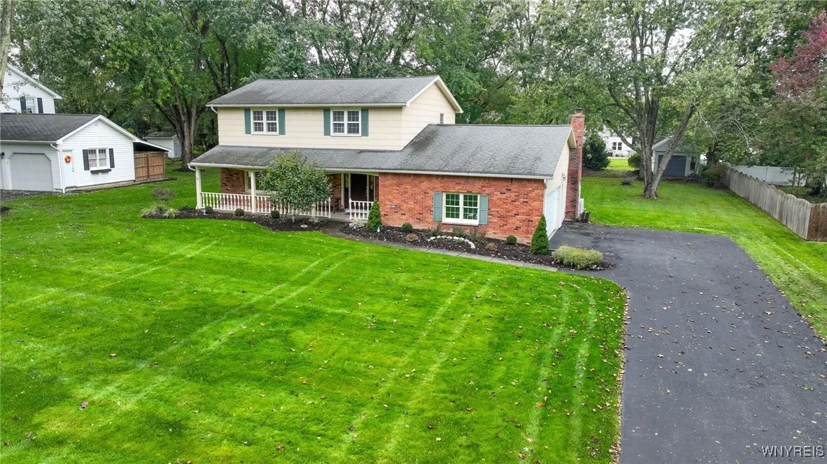 5114 Willowbrook Drive, Clarence, New York 14031, Clarence, New York 14031, 4 Bedrooms Bedrooms, 9 Rooms Rooms,2 BathroomsBathrooms,Residential,Closed,5114 Willowbrook Drive, Clarence, New York 14031,0,B1565388