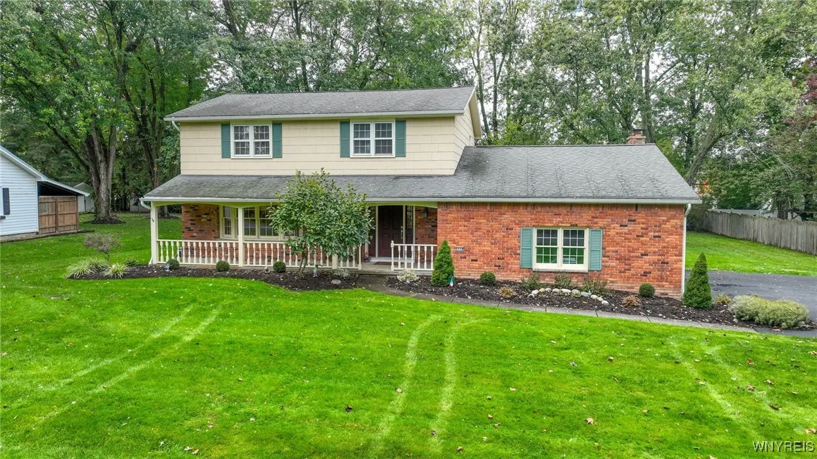 5114 Willowbrook Drive, Clarence, New York 14031, Clarence, New York 14031, 4 Bedrooms Bedrooms, 9 Rooms Rooms,2 BathroomsBathrooms,Residential,Closed,5114 Willowbrook Drive, Clarence, New York 14031,0,B1565388