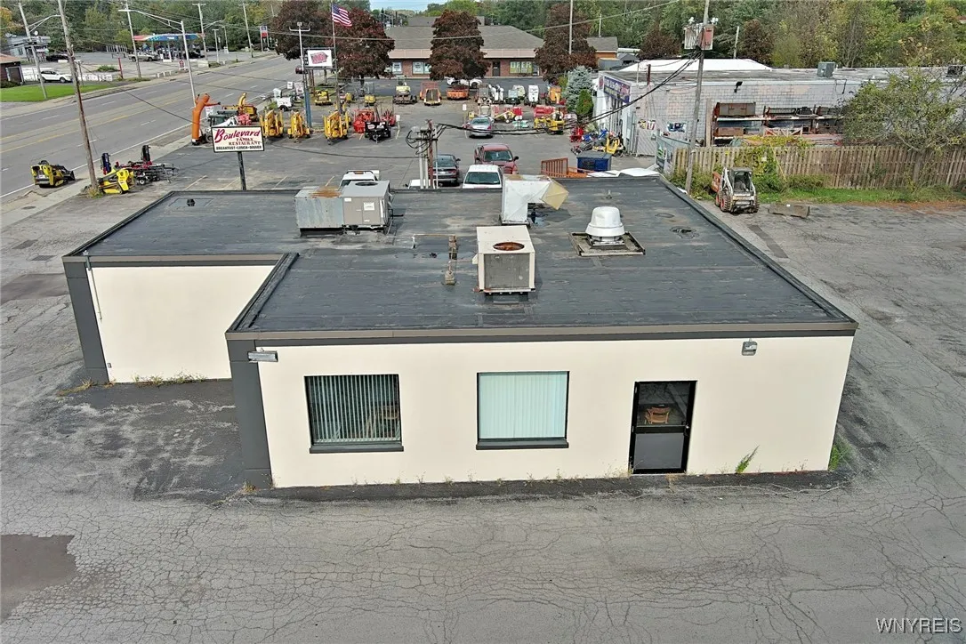 2487 Niagara Falls Boulevard, Amherst, New York 14, Amherst, New York 14228, ,Commercial Lease,Closed,2487 Niagara Falls Boulevard, Amherst, New York 14,0,B1572438