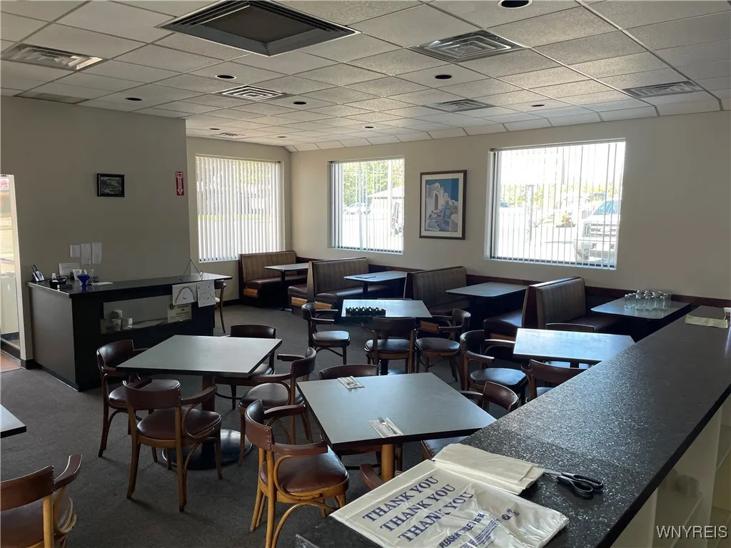 2487 Niagara Falls Boulevard, Amherst, New York 14, Amherst, New York 14228, ,Commercial Lease,Closed,2487 Niagara Falls Boulevard, Amherst, New York 14,0,B1572438