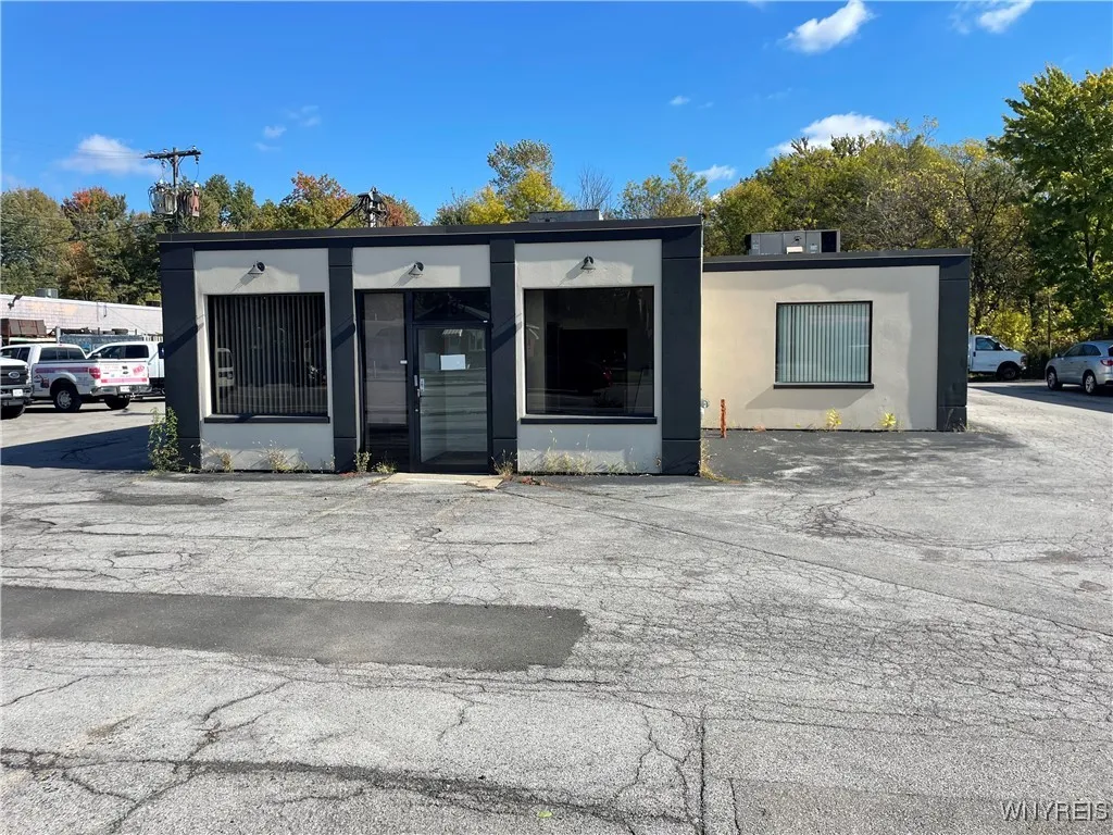 2487 Niagara Falls Boulevard, Amherst, New York 14, Amherst, New York 14228, ,Commercial Lease,Closed,2487 Niagara Falls Boulevard, Amherst, New York 14,0,B1572438