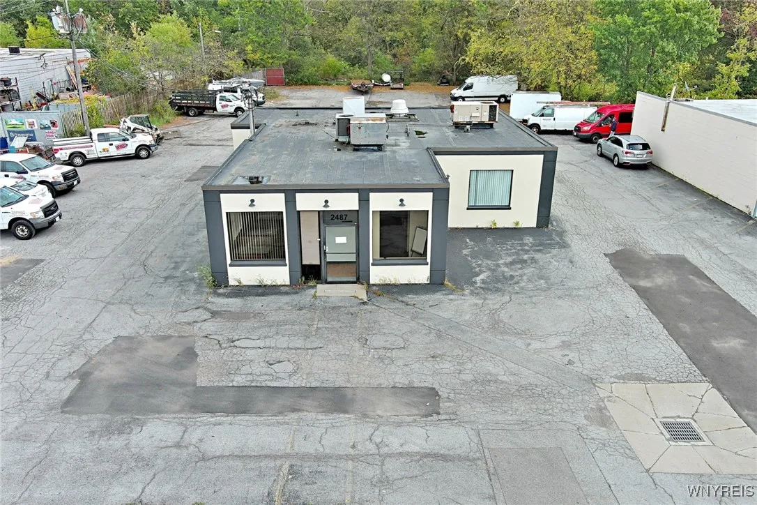 2487 Niagara Falls Boulevard, Amherst, New York 14, Amherst, New York 14228, ,Commercial Lease,Closed,2487 Niagara Falls Boulevard, Amherst, New York 14,0,B1572438
