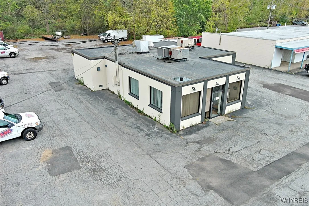 2487 Niagara Falls Boulevard, Amherst, New York 14, Amherst, New York 14228, ,Commercial Lease,Closed,2487 Niagara Falls Boulevard, Amherst, New York 14,0,B1572438