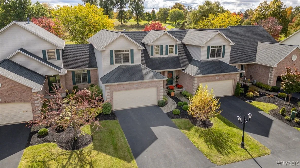 3011 Cloverbank Road 14, Hamburg, New York 14075, Hamburg, New York 14075, 2 Bedrooms Bedrooms, 5 Rooms Rooms,1 BathroomBathrooms,Residential,Closed,3011 Cloverbank Road 14, Hamburg, New York 14075,0,B1570644