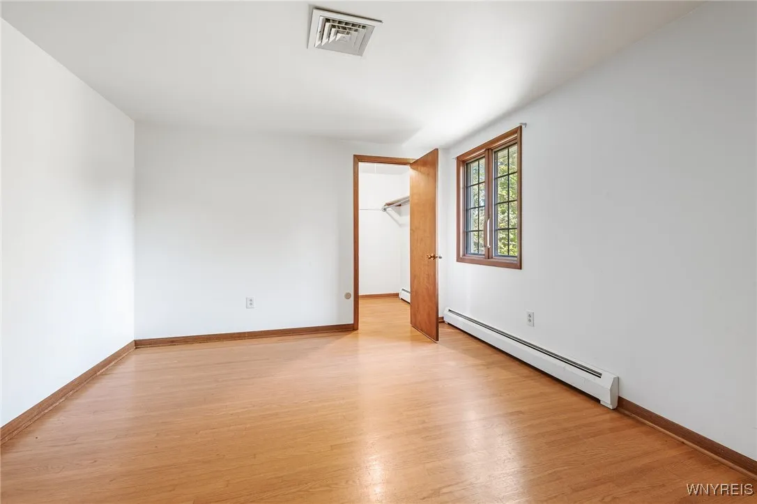 4901 Thompson Road, Clarence, New York 14031, Clarence, New York 14031, 4 Bedrooms Bedrooms, 11 Rooms Rooms,2 BathroomsBathrooms,Residential,Closed,4901 Thompson Road, Clarence, New York 14031,0,B1572317