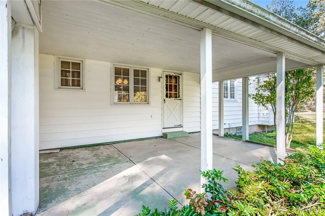 4901 Thompson Road, Clarence, New York 14031, Clarence, New York 14031, 4 Bedrooms Bedrooms, 11 Rooms Rooms,2 BathroomsBathrooms,Residential,Closed,4901 Thompson Road, Clarence, New York 14031,0,B1572317