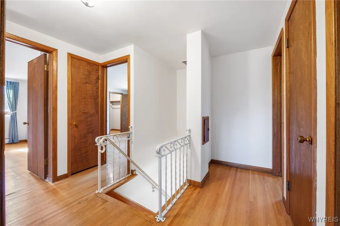 4901 Thompson Road, Clarence, New York 14031, Clarence, New York 14031, 4 Bedrooms Bedrooms, 11 Rooms Rooms,2 BathroomsBathrooms,Residential,Closed,4901 Thompson Road, Clarence, New York 14031,0,B1572317