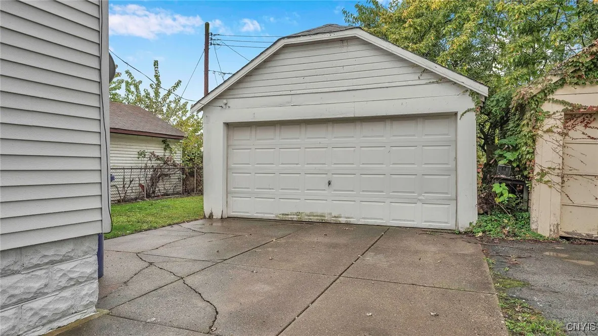 6 Darien Place, Buffalo, New York 14216, Buffalo, New York 14216, 4 Bedrooms Bedrooms, ,2 BathroomsBathrooms,Residential,Closed,6 Darien Place, Buffalo, New York 14216,0,S1572095