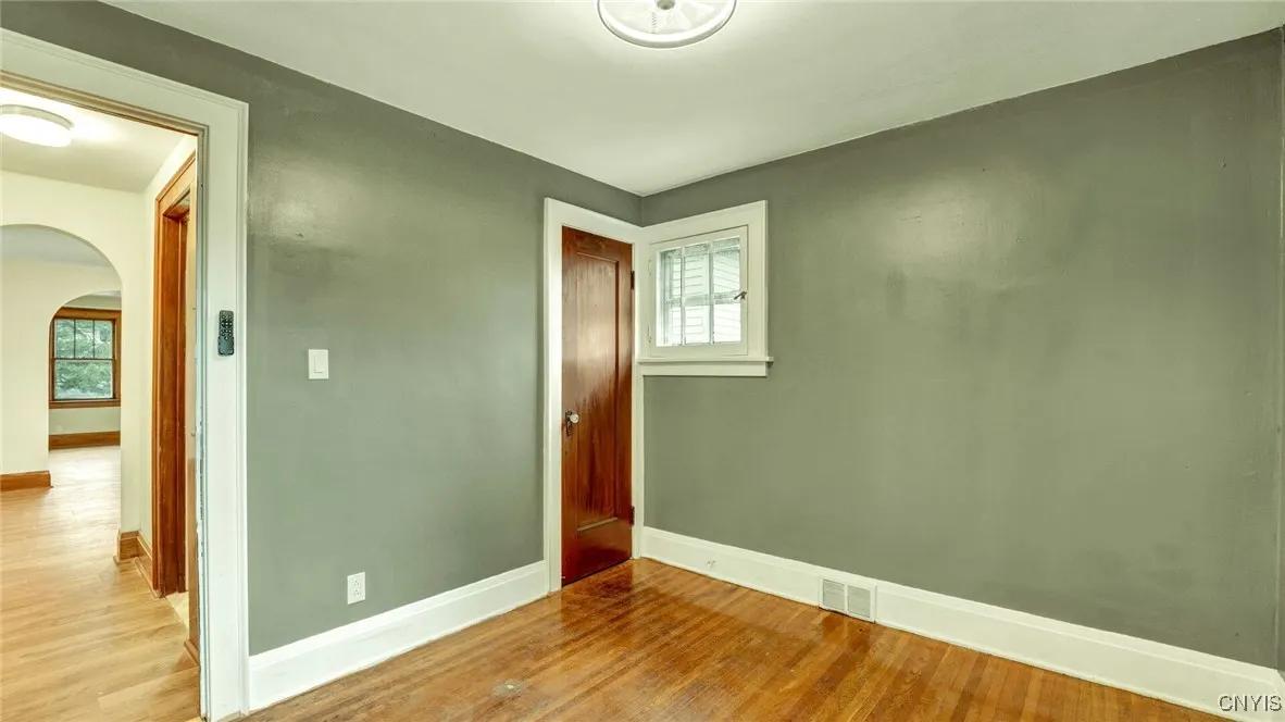 6 Darien Place, Buffalo, New York 14216, Buffalo, New York 14216, 4 Bedrooms Bedrooms, ,2 BathroomsBathrooms,Residential,Closed,6 Darien Place, Buffalo, New York 14216,0,S1572095